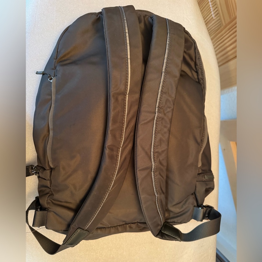 Lululemon Green Backpack - Picture 2 of 6